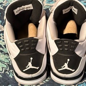 Size 13 Jordan 4 black and white and neutral grey